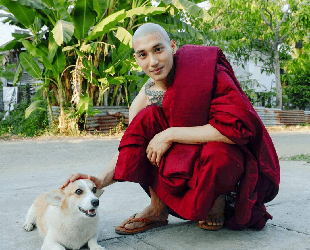 缅甸小伙24岁"出家"当和尚,因长得帅走红网络,如今是个劳改犯_白英
