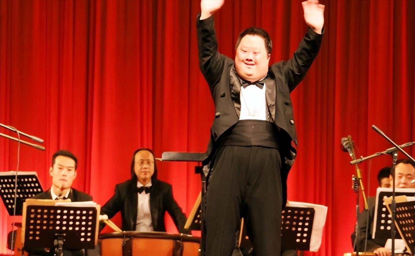 "痴呆儿"舟舟被捧成明星,26年过去了,终究还是被打回了原型!