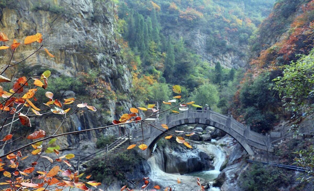 西狭颂风景区高清图片图片