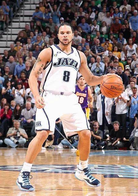 德隆61威廉姆斯生涯简历_赛季_保罗_爵士队