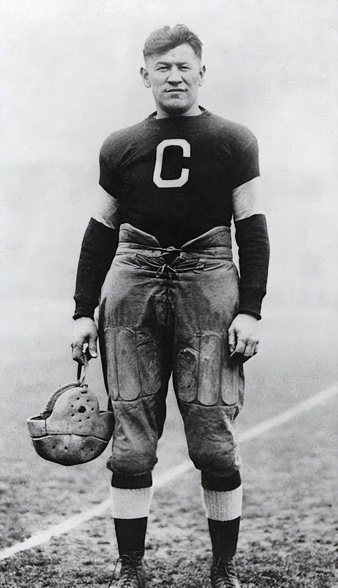 从众人的评价看吉姆索普是历史上最伟大的运动员之一_比赛_美国_足球