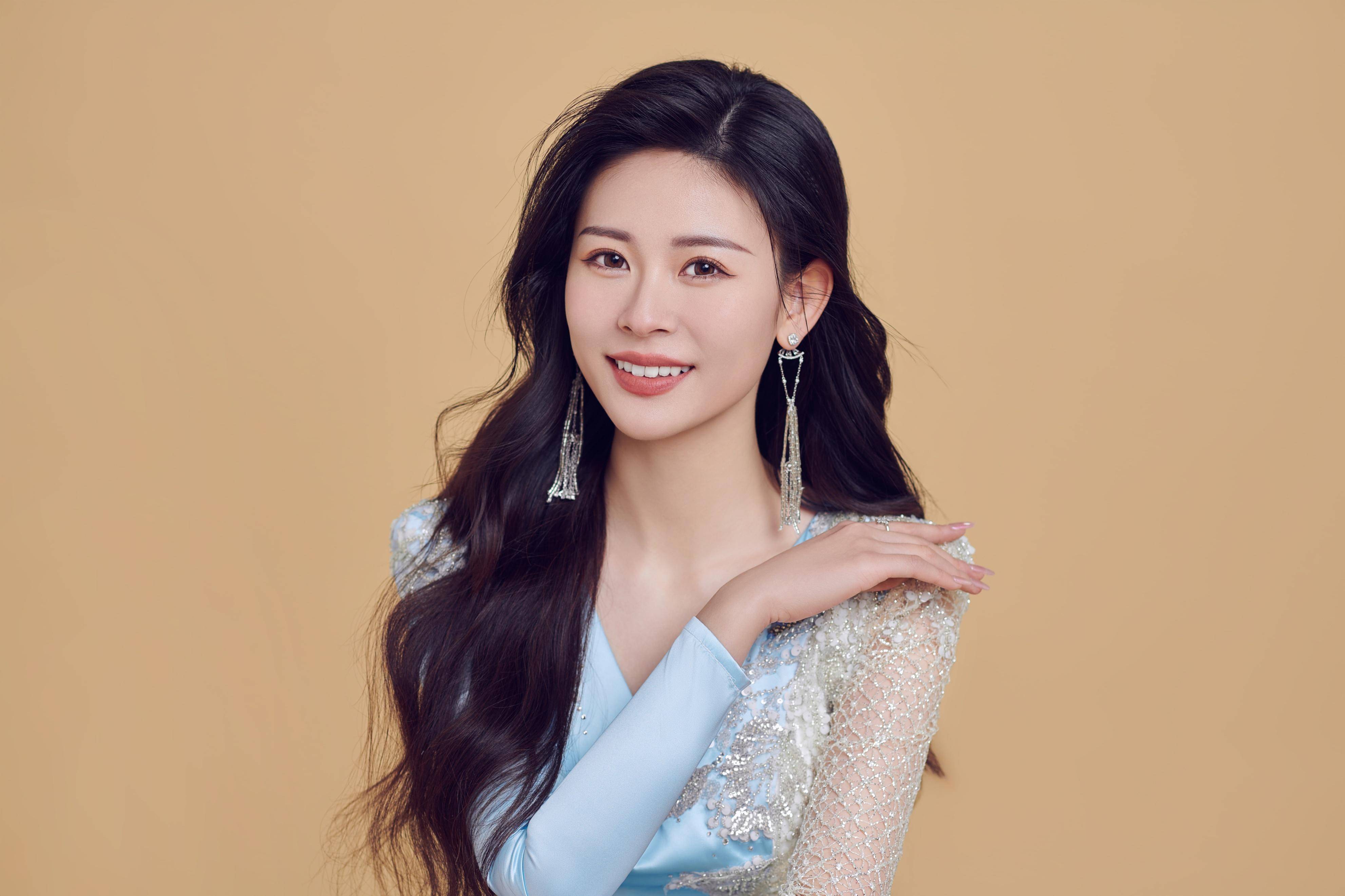 女高音朱正怀艺术歌曲全国ktv发行,心生热爱,颂大好河山_江山_声乐