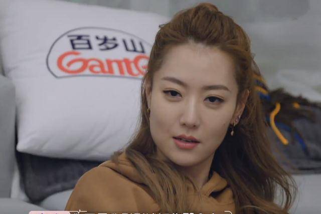 白冰《怦然再心动》拒绝李元韬告白:我理想的爱情,是不疾不徐_节目