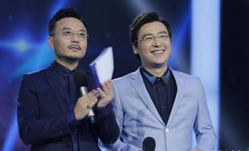 著名主持人马可跑县城商演,被指起点高混得差,如今转行出镜带货_活动