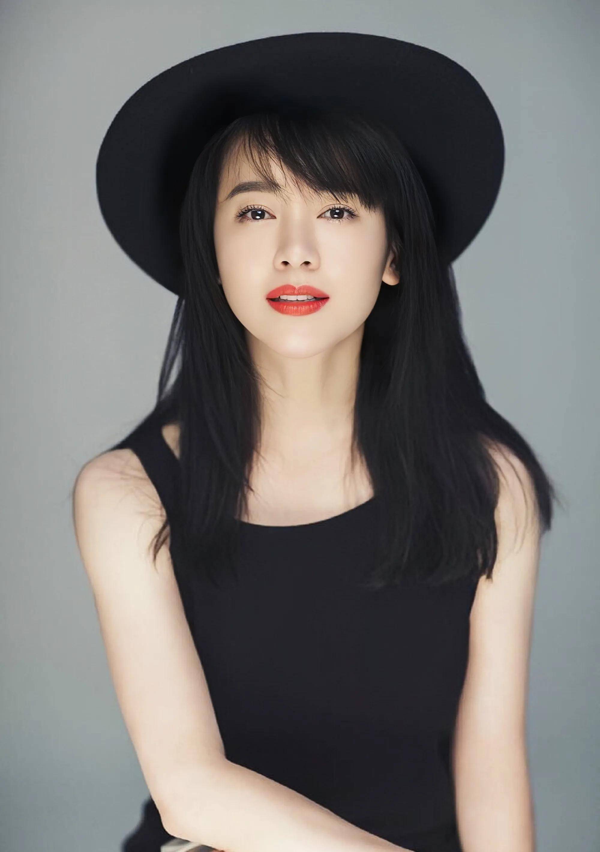 "情路坎坷"的5位70后女神级明星,人到中年谁的颜值更胜一筹?