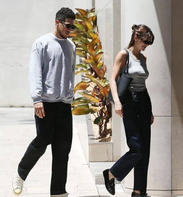 肯豆詹娜和男友和好 德文布克承诺会给肯豆婚姻生孩子_婚礼_照片