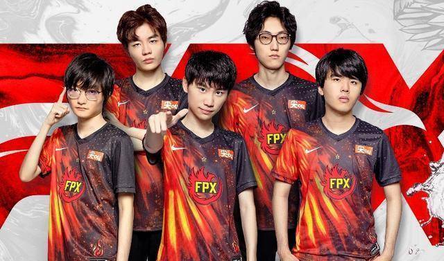 fpx新定妆照笑疯粉丝,牛宝撕少新发型"帅"出天际_选手_什么_模式