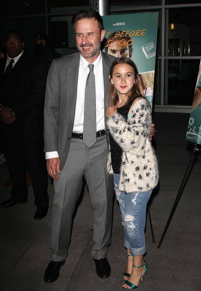 看看考特尼·考克斯的美丽女儿都干什么_柯特妮·考克斯_可可·阿奎特