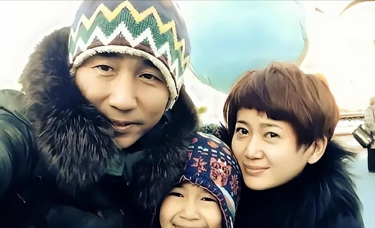 捧红丈夫沙宝亮后,朱娜却没能留住他,20年青春也没换来一颗真心_时候