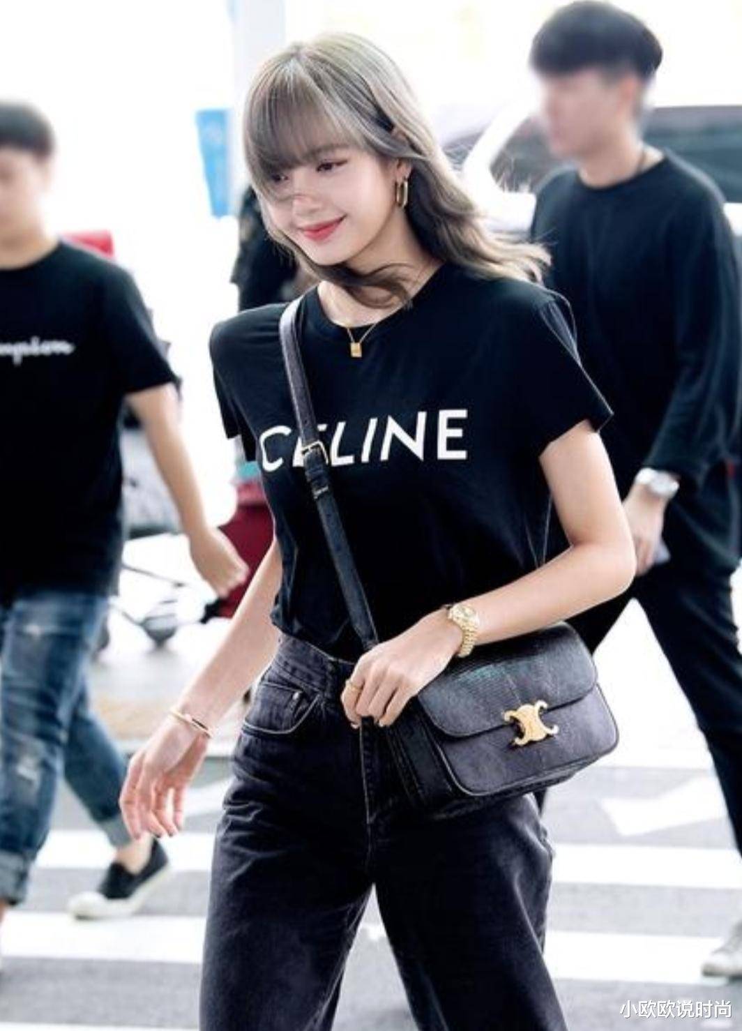 人间芭比lisa穿搭,学习她的穿搭去逛街,你就是街上最靓的仔_的设计