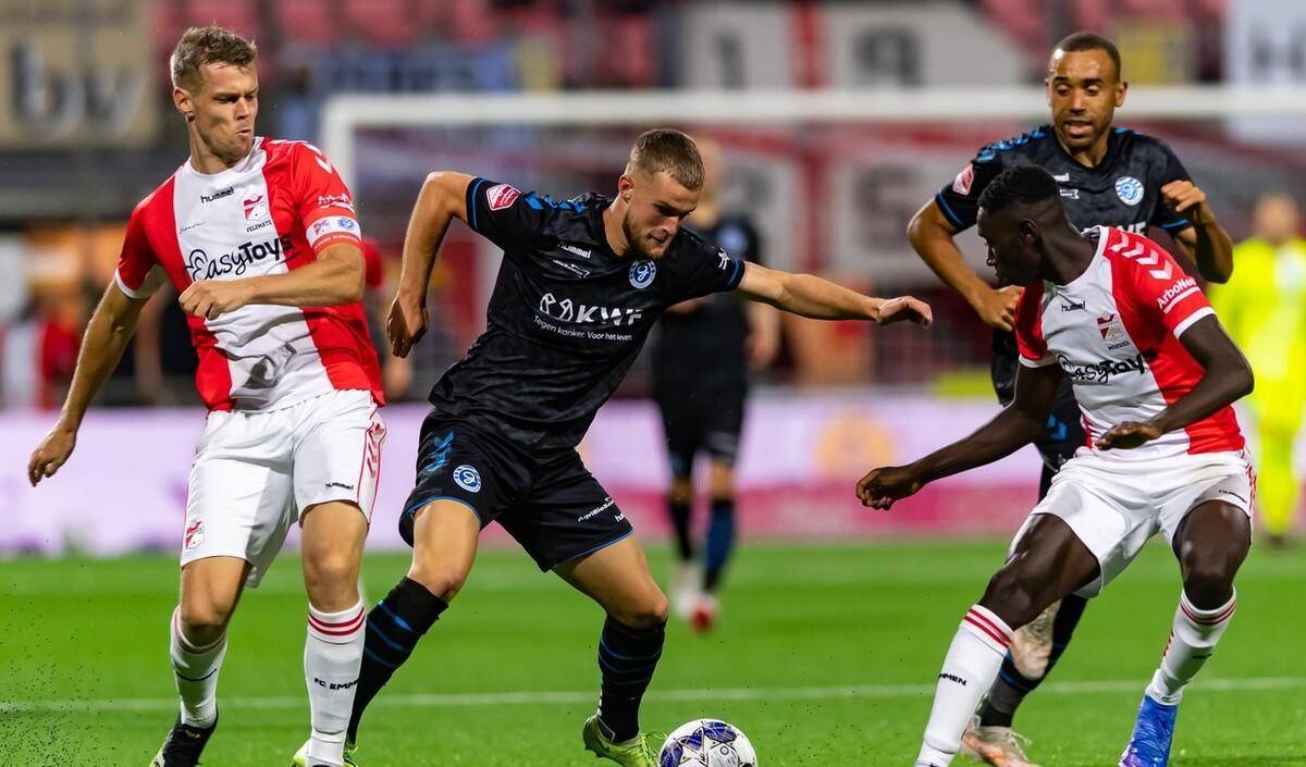 今日足球:格拉夫夏普vs阿贾克斯 波哥大百万富翁vs基多天主大学_比赛