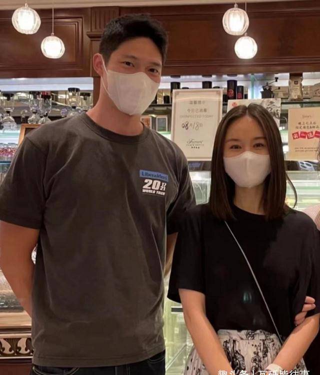 王子文35岁生日,男友吴永恩订蛋糕为其庆生,两人甜蜜约会被偶遇_照片