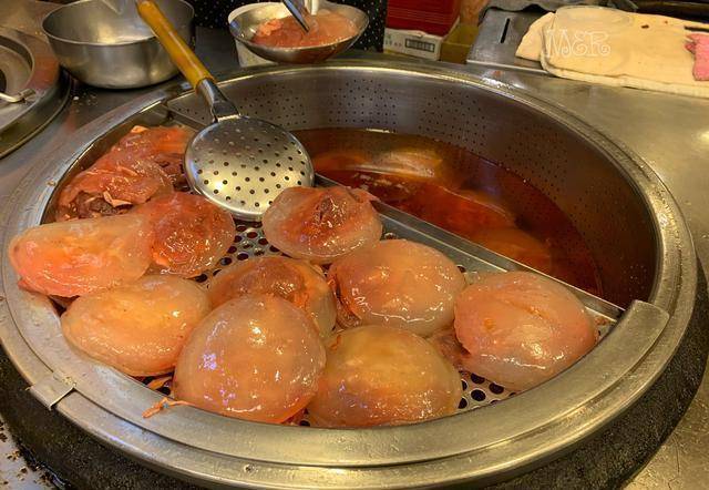 千与千寻多年的秘密解开:父亲吃的不是肉圆而是腔棘鱼的胃袋_玩意