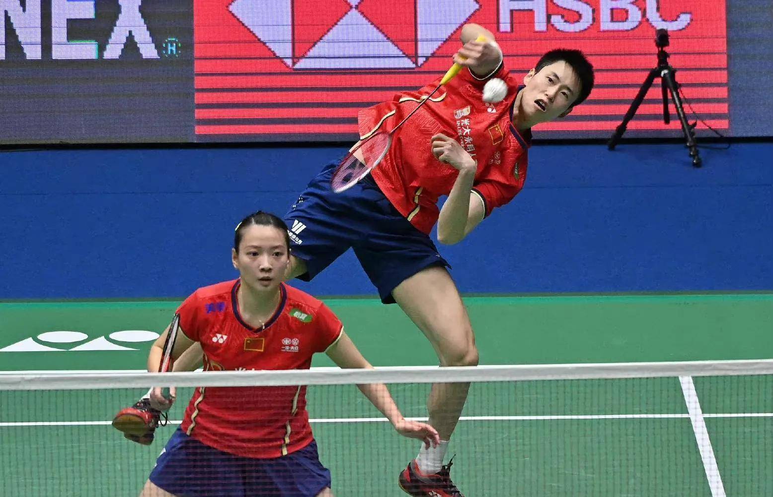 羽毛球 泰国公开赛首轮 国羽表现超预期 李诗沣赵俊鹏有惊喜_组合