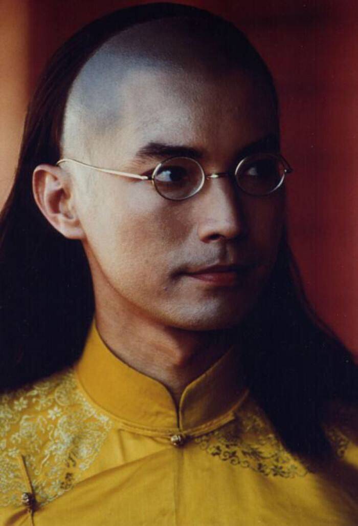 "末代皇帝"尊龙:孤儿出生,在好莱坞爆火,但晚年却膝下无子_角色_电影