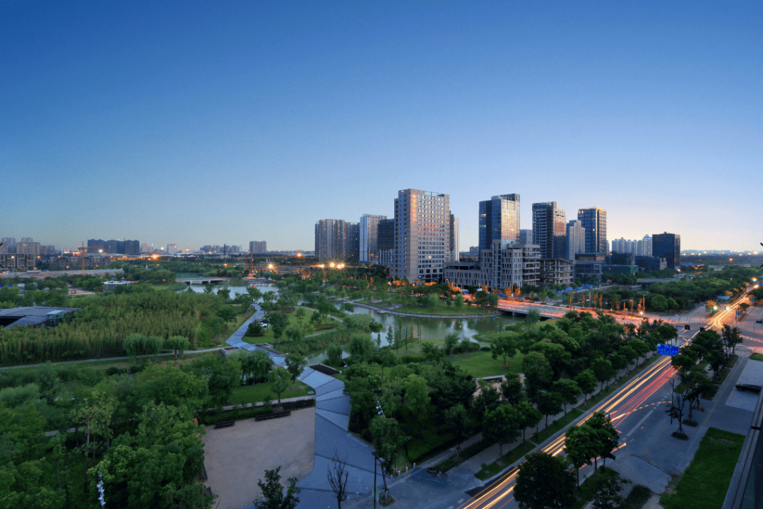 上海嘉定新城宝龙广场图片
