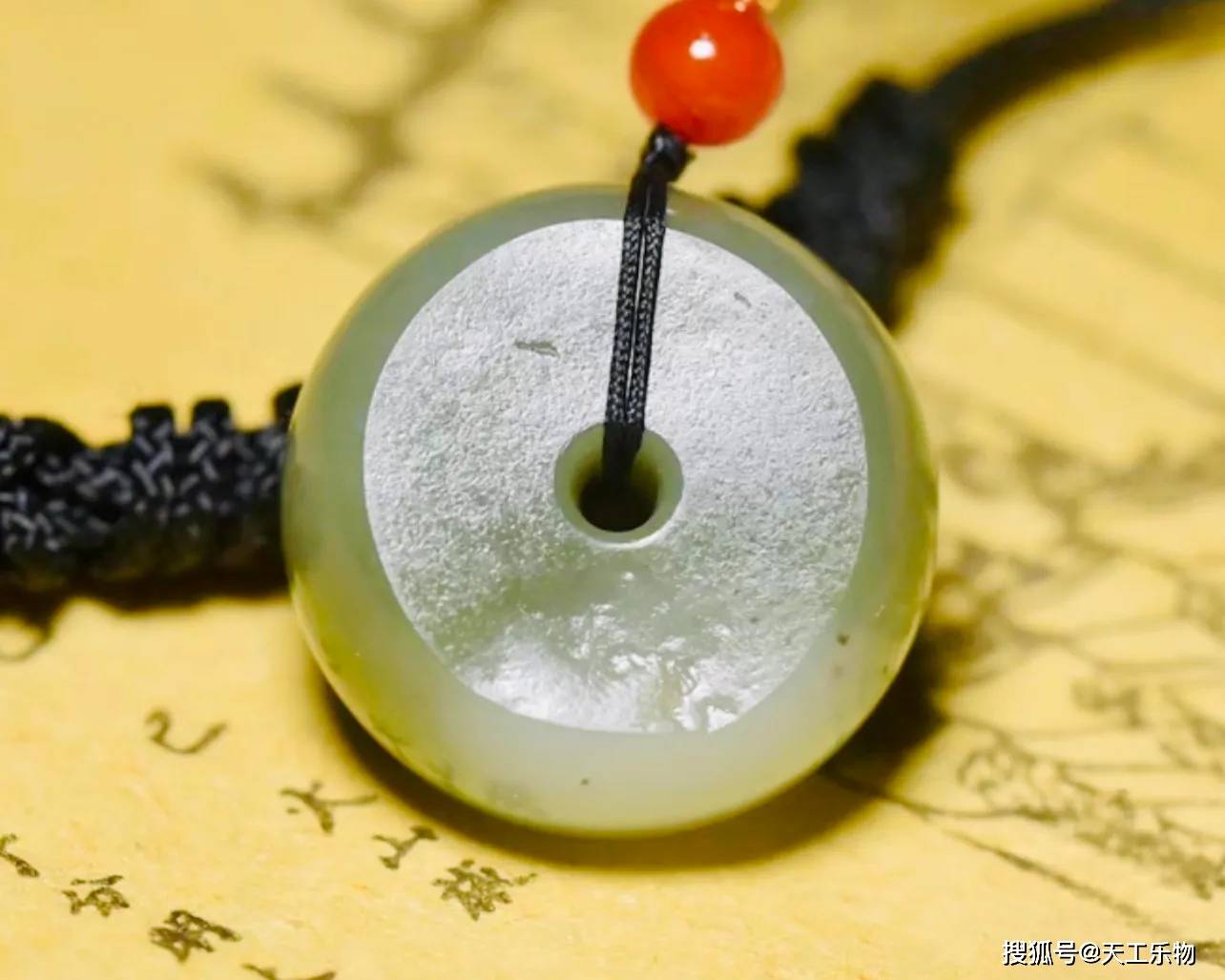 璧、琮、圭、璋、琥、璜！玉之六器分别有哪些寓意？_搜狐网