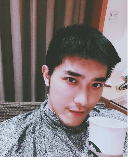 张常宁的男友吴冠希是不是最帅未婚夫?球迷:朱婷还没有男朋友!