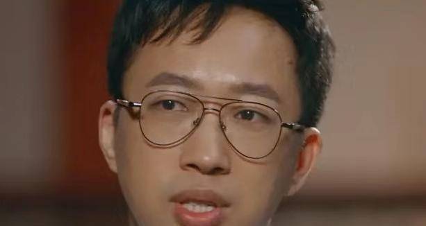 于正采访信息量太大,自曝被亲自捧红的女星嘲笑,坦言很受伤_网友_节目