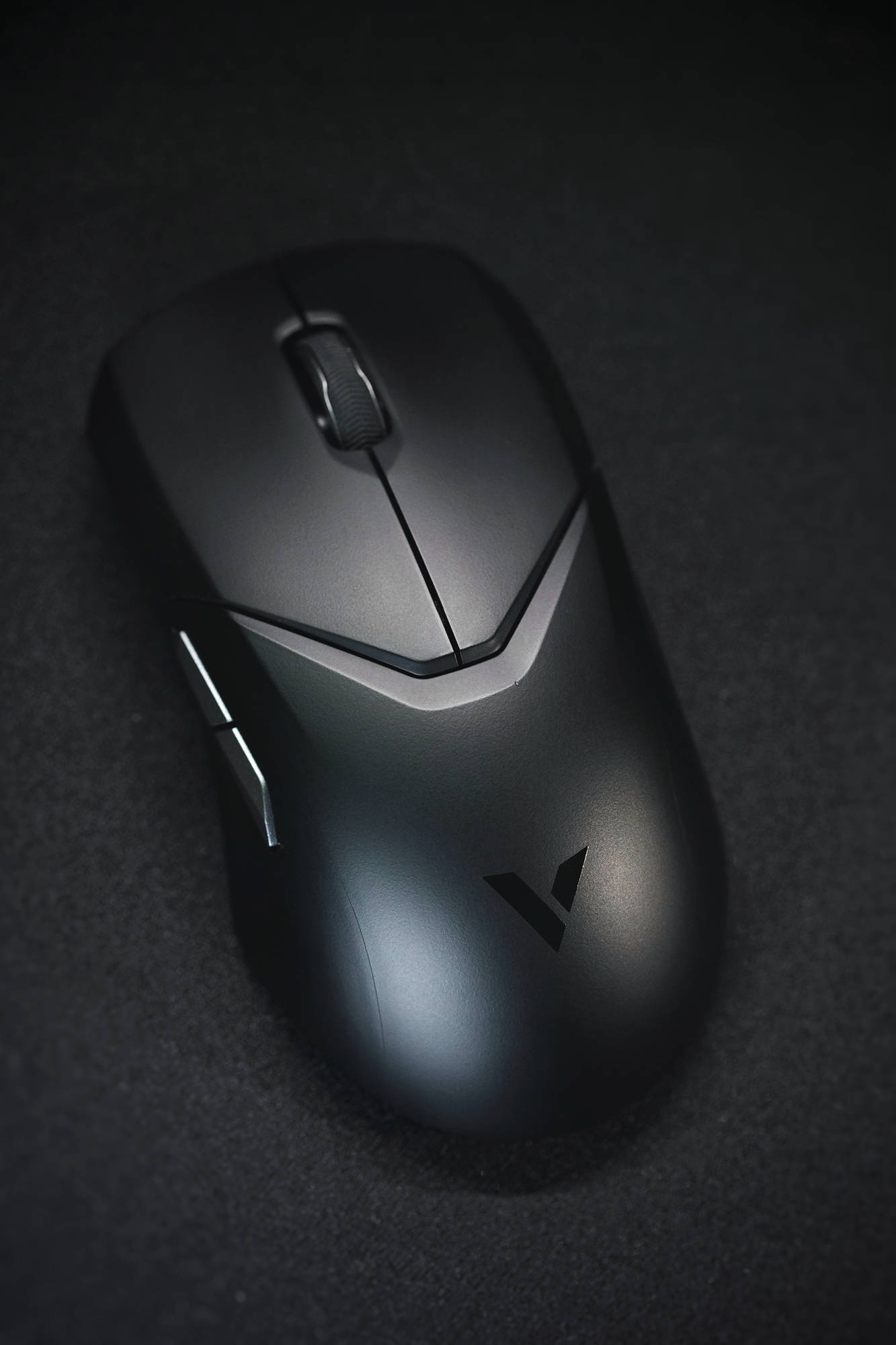 雷柏VT9游戏鼠标:3399引擎加持,补足无线充电,竟然还有隐藏模式?