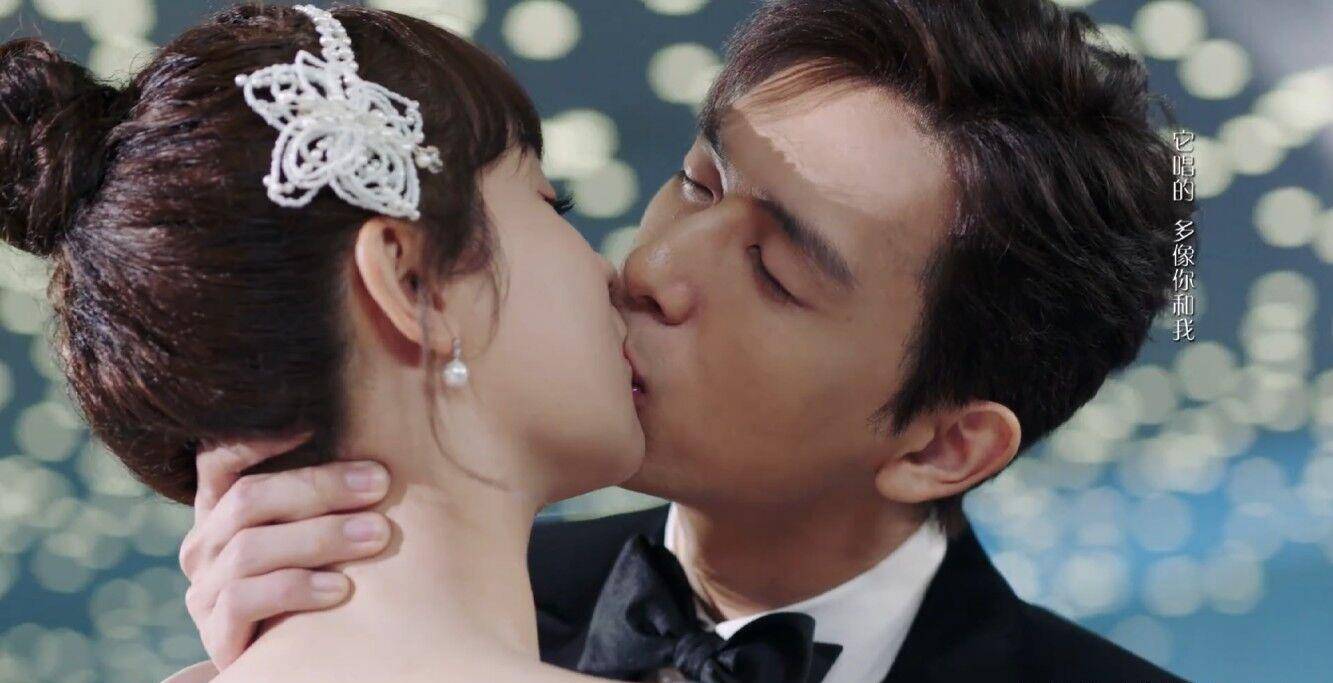 然而导演还是邀请了李现,杨紫,王安宁,李明德和李一桐来饰演这部剧