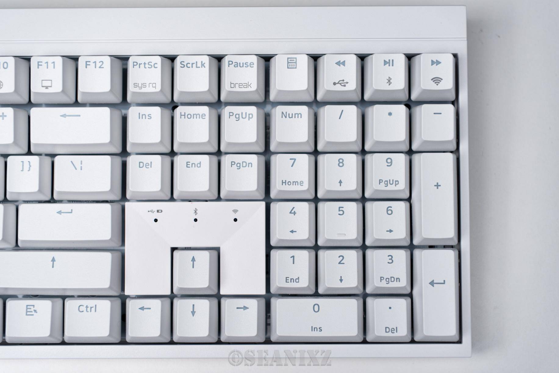 樱桃键盘高清键位图图片