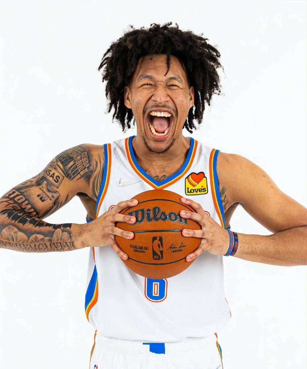 亚洲男篮再添劲旅,越南籍球员杰林-威廉姆斯签约雷霆_防守_篮球_赛季