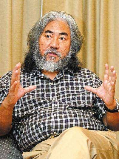 张纪中现任妻子杜星霖是他的经纪人兼助理,两人虽然年龄差距很大,但是