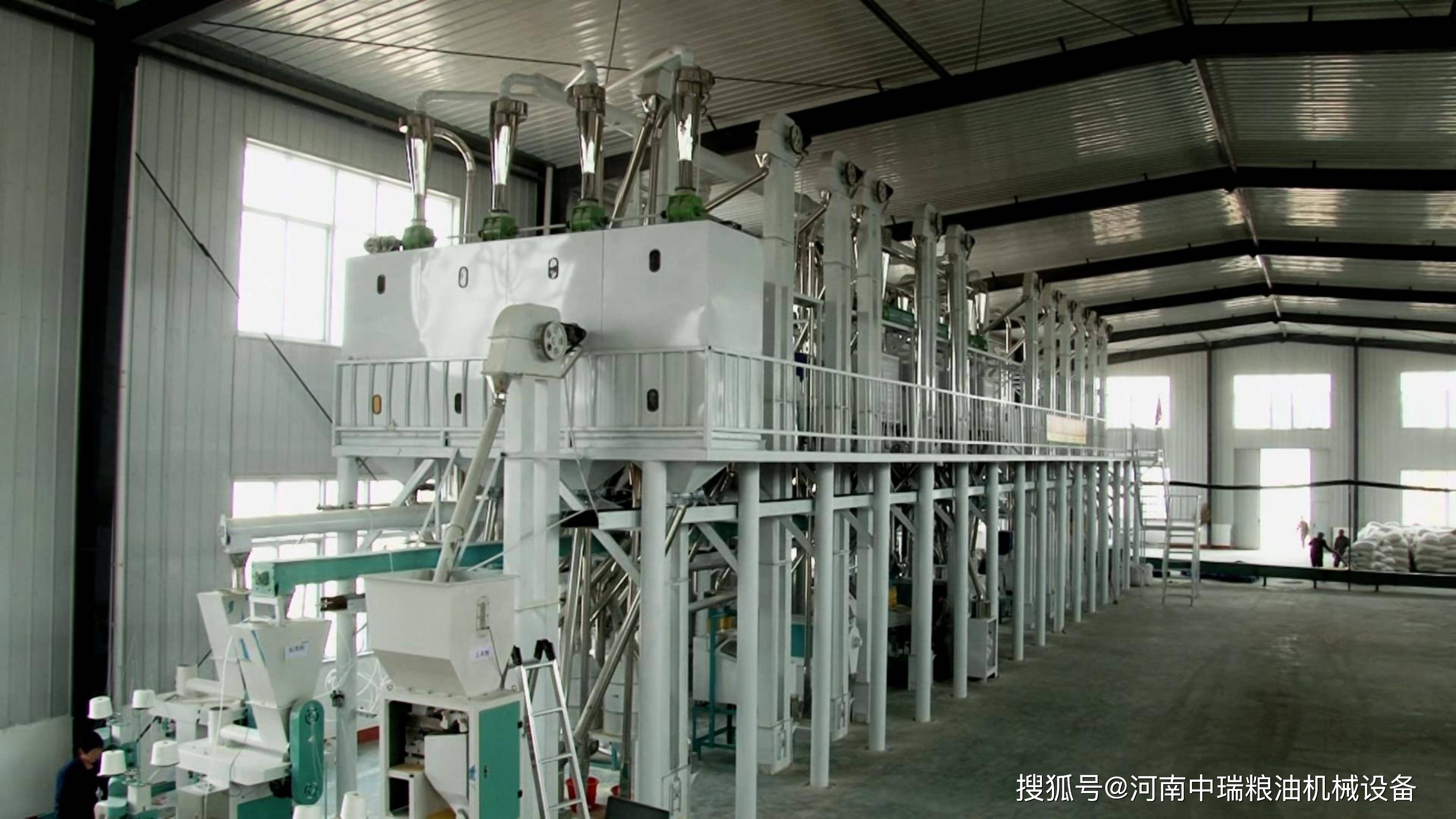 玉米面加工利润怎么样?玉米糁加工厂一年能挣多少钱?_影响_经营_管理