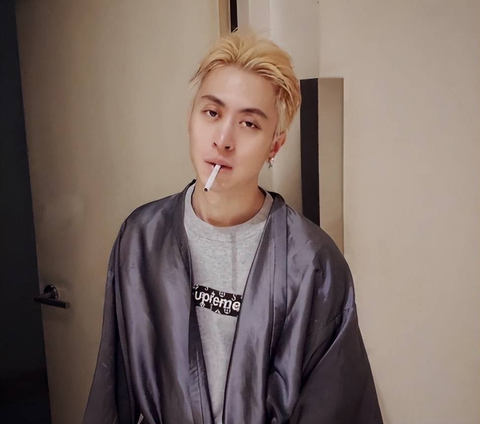 网红丁一昕逼婚秦奋!