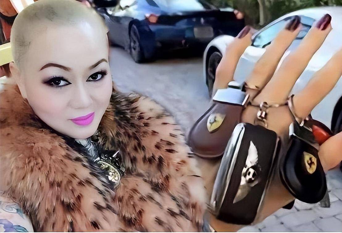 浙江一富婆宾利姐,扬言谁娶她就送千万宾利,如今她怎么样了?