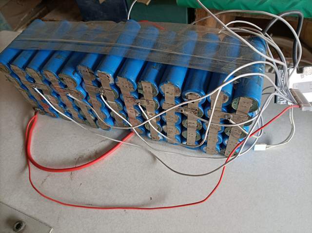 锂电池乱并组是否特别危险?_并联_充放电_电流