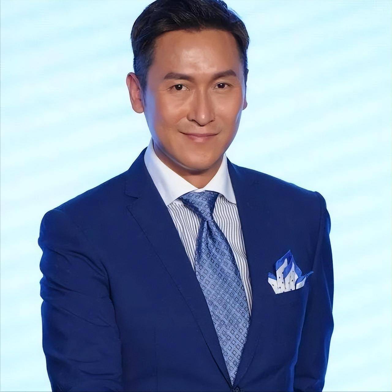 tvb视帝马德钟低调离巢,否认对公司不满,即将开拍新港剧_合作_工作