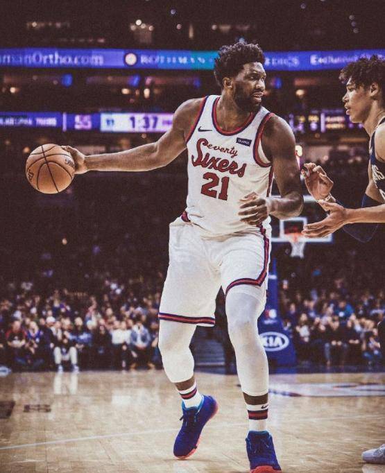 恩比德回归训练,发福明显肌肉松垮,成肥胖版约基奇_五花肉_球员_手臂