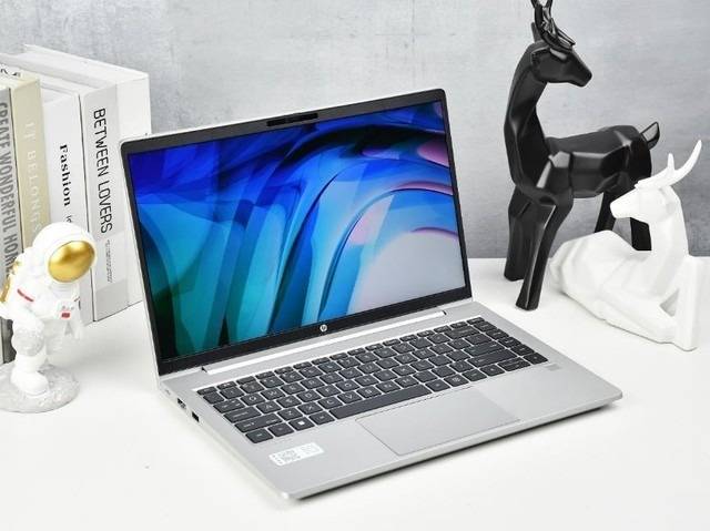 4k价位难逢敌手的办公本 惠普战66六代锐龙版评测