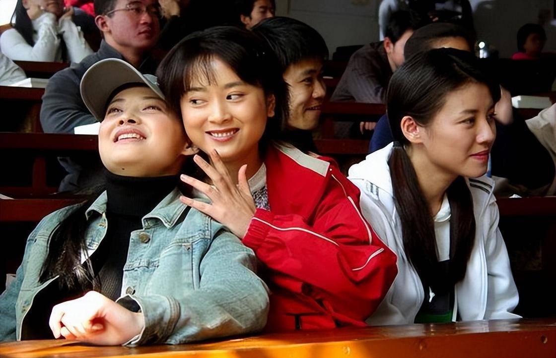 演员谢润:曾经北影四朵金花,为家庭放弃事业,相夫教子也很快乐_刘琳