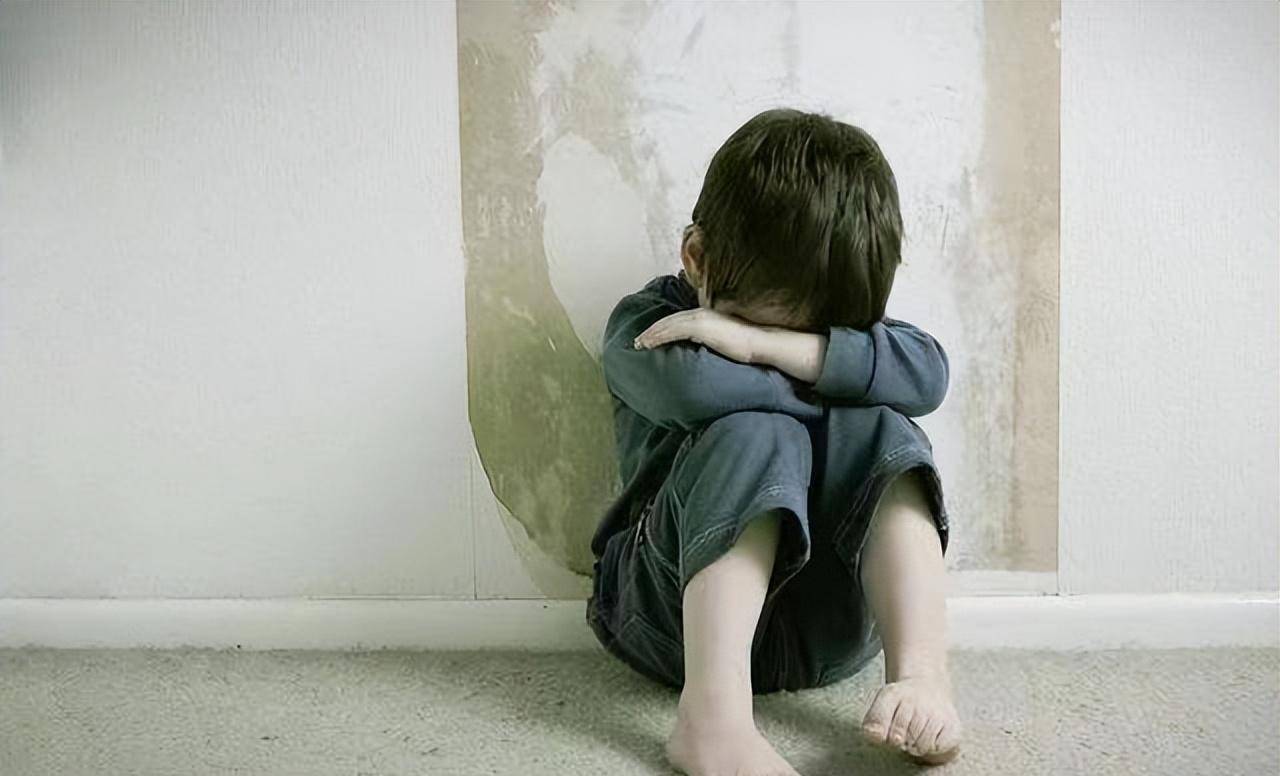 她是背叛家庭,让亲人蒙羞的女子女人,儿子对她这样评价_孩子_妈妈