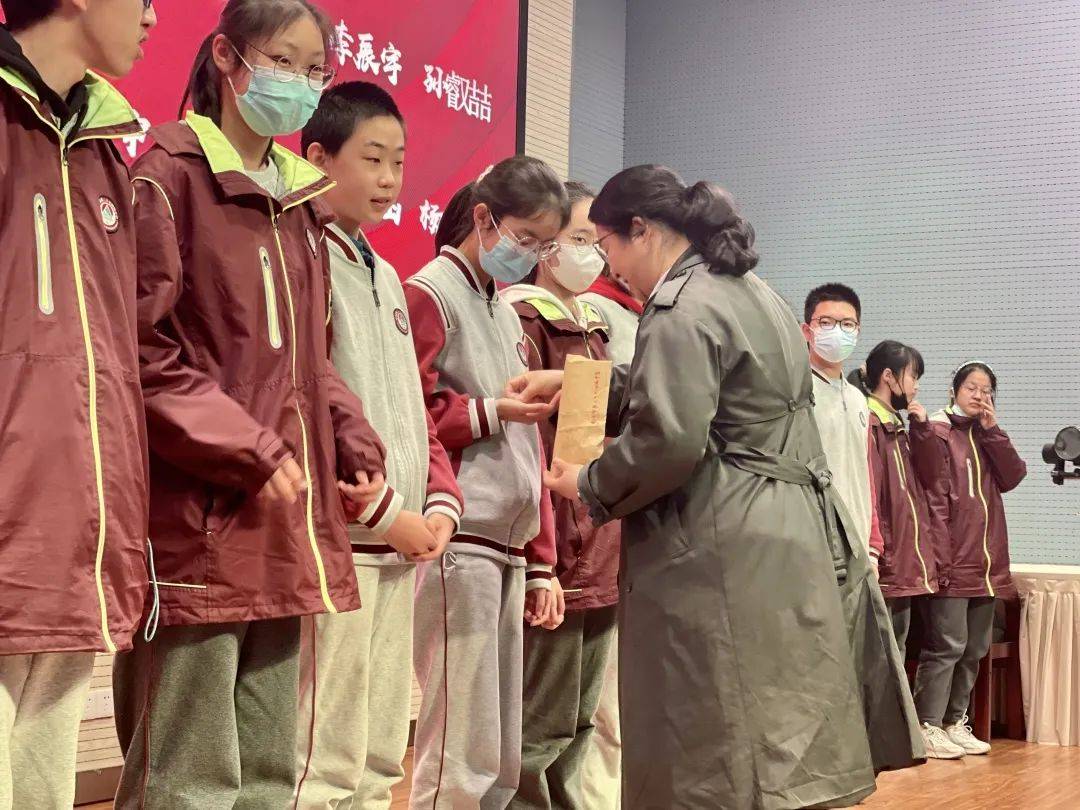 秦淮区这所初中百日誓师现场干货放送!_学子_誓师大会_青春