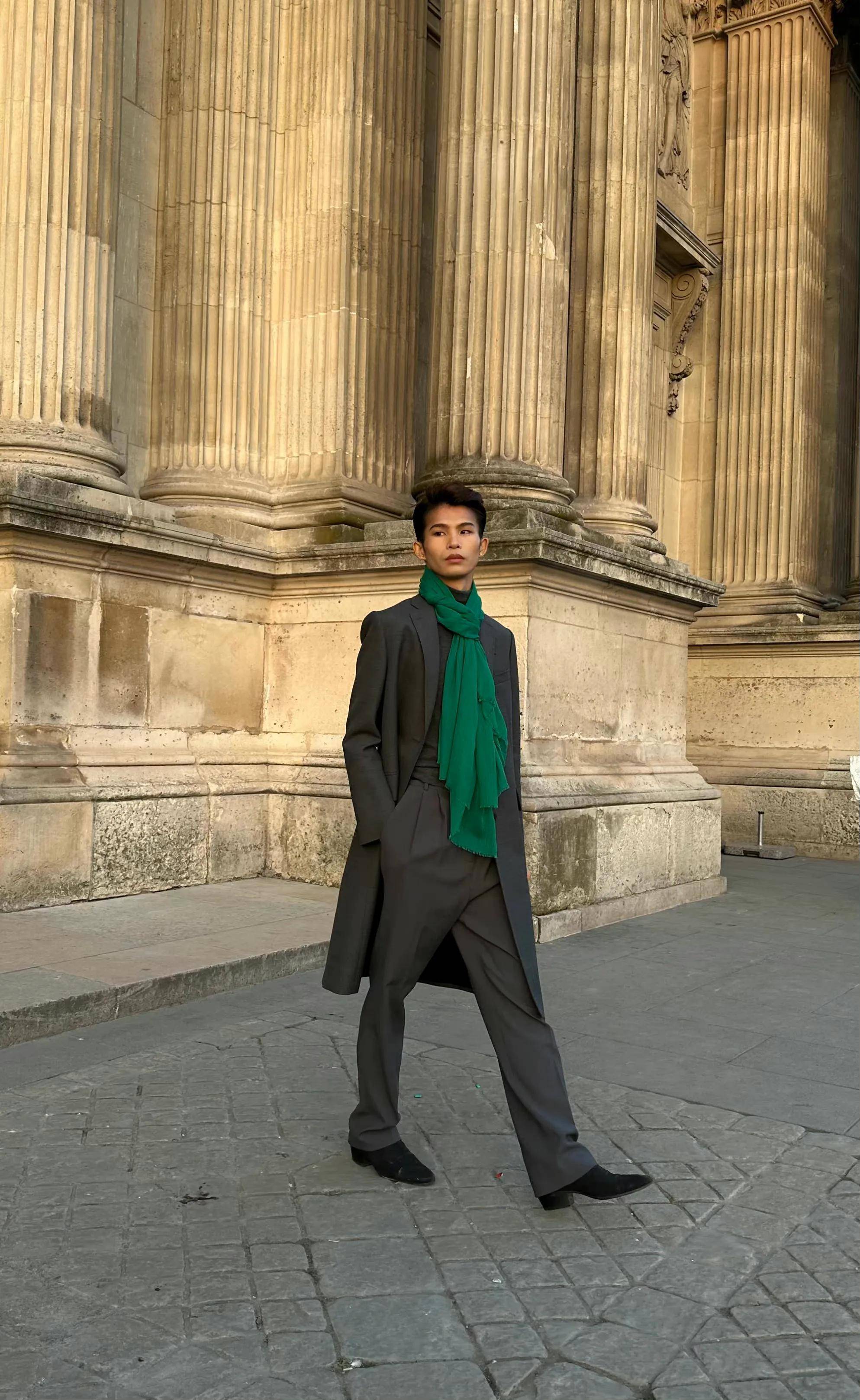 陆仙人:从田间地头走到巴黎时装周,舞台变了,初心未改_视频_农村_衣服