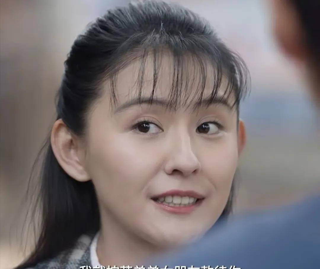 看懂了吧?在大茂这儿,叶菲>史小娜>赵亚静.