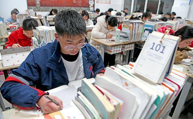  野鸡大学 辨别 _野鸡大学有哪些_野鸡大学 广东 