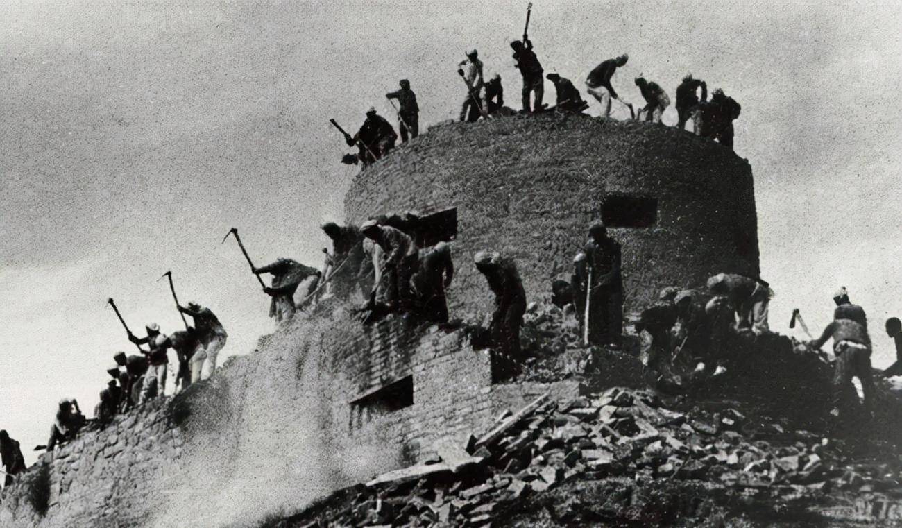 一位民国县长的回忆:台儿庄大战后,到战场捡了十几