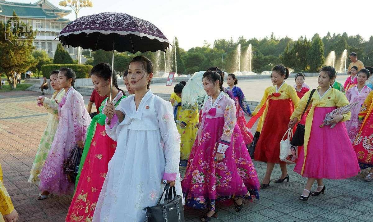 朝鲜观察，朝鲜美女眼中的中国是这样的！游客：信息还是太封闭了
