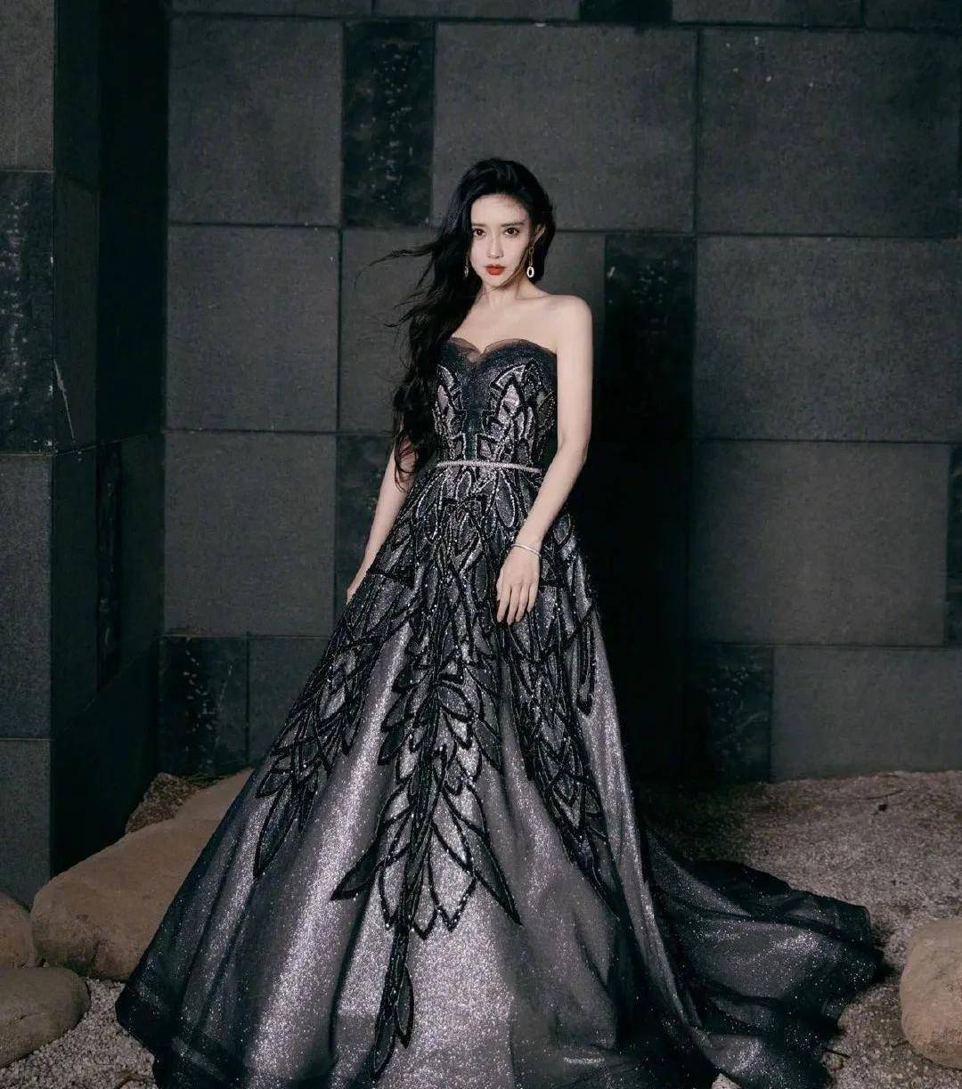 2022微博视界大会大牌云集,个个比美,要格调不要温度_气质_关晓彤