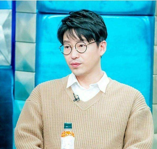 姜栋元被传是富二代,任时完性取向被捏造_明星_崔民勇_外界