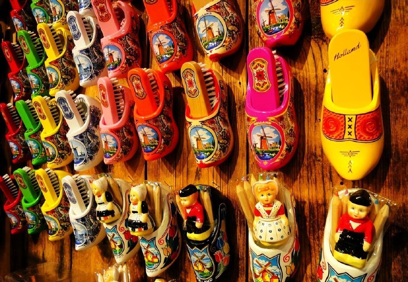 游览"赞丹风车村",终于明白为什么荷兰盛产风车和木鞋_加工_旅游_游客