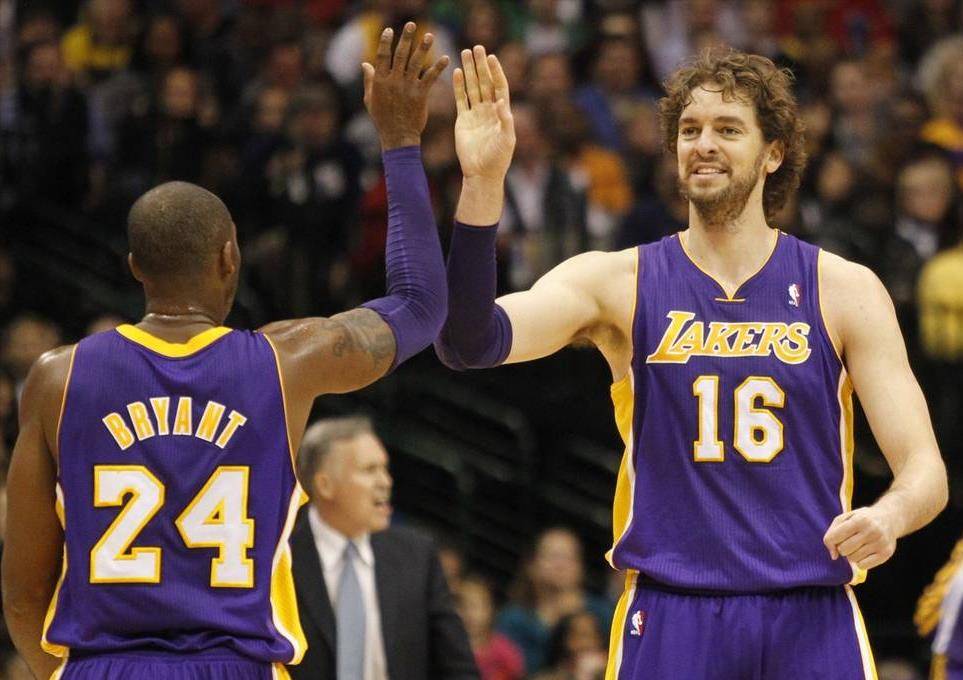 最低调的巨星,最完美的战友加索尔,湖人的职业生涯独一无二_科比_交易