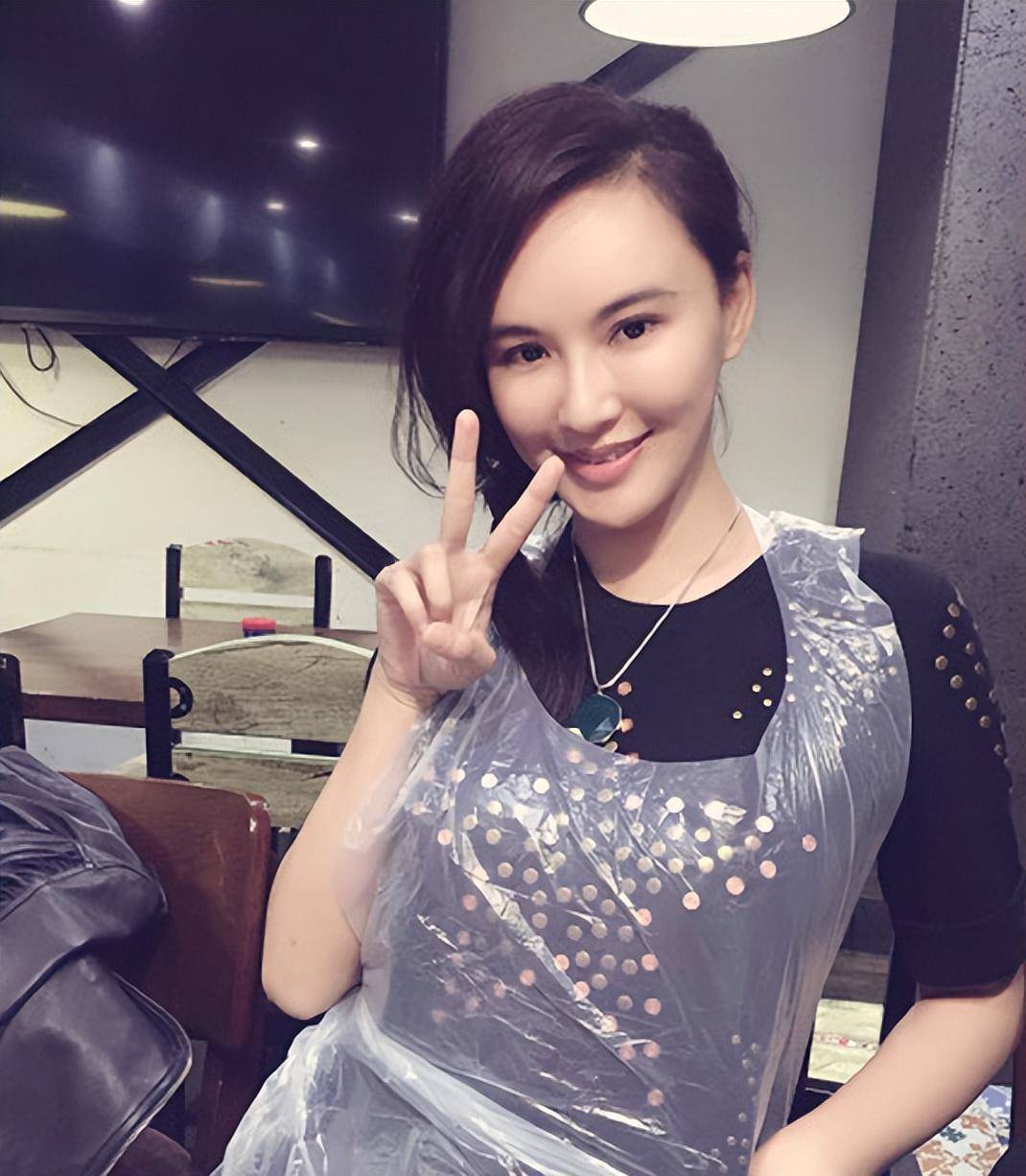 莫小棋的跨界背后究竟隐藏了什么秘密_母亲_事情_预言