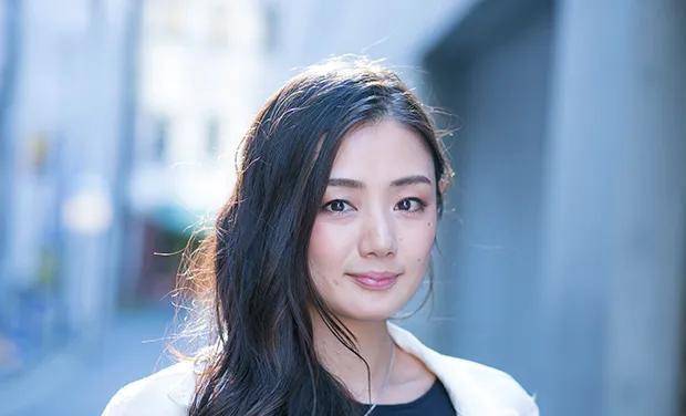 国外女神片山萌美,演技身材颜值爆炸_写真_电影_女子