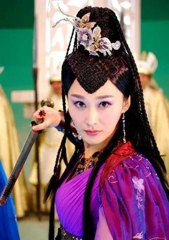 张百忍坐了玉皇大帝,他家里人"一人得道 鸡犬升天".